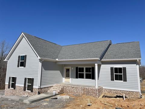 135 Claypool Rd, Bethpage, TN 37022 photo 1