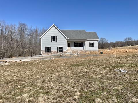 135 Claypool Rd, Bethpage, TN 37022 photo 2