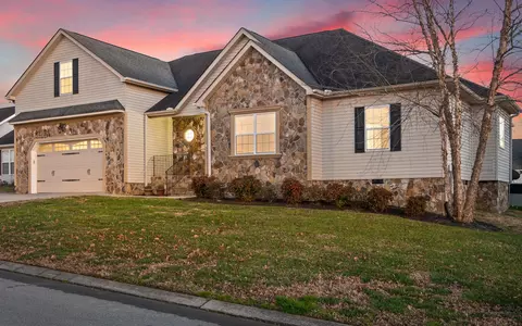 8698 Streamside Dr, Ooltewah, TN 37363 photo 75