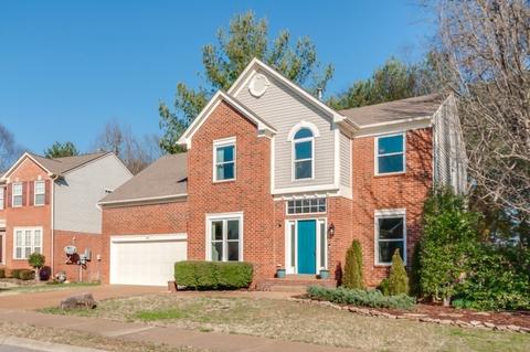 314 Devonshire Dr, Franklin, TN 37064 photo 2