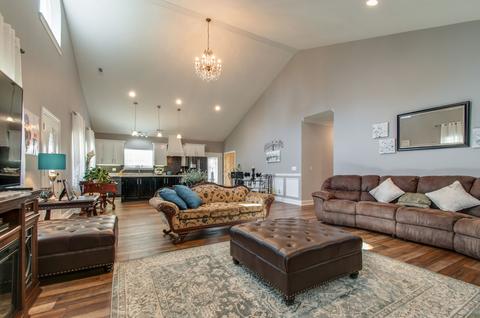 1769 Ridge Rd, Dickson, TN 37055 photo 2