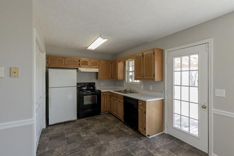 318 Rucker Rd, Murfreesboro, TN 37127 photo 8