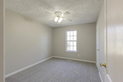 318 Rucker Rd, Murfreesboro, TN 37127 photo 17