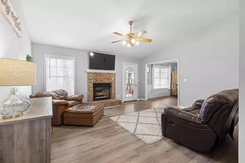 70 Bartles Dr, Ringgold, GA 30736 photo 8