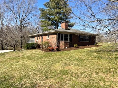 209 S Sequoia Dr, Springfield, TN 37172 photo 3
