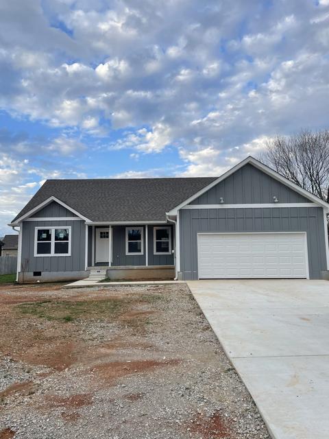 208 Lakeview Dr, Decherd, TN 37324 photo 1