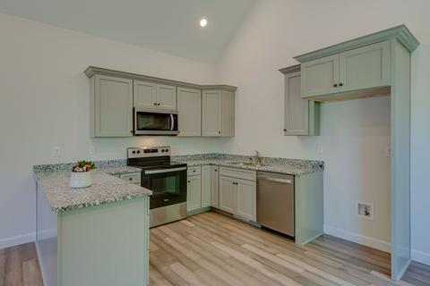 805 W 3rd St, Dickson, TN 37055 photo 8