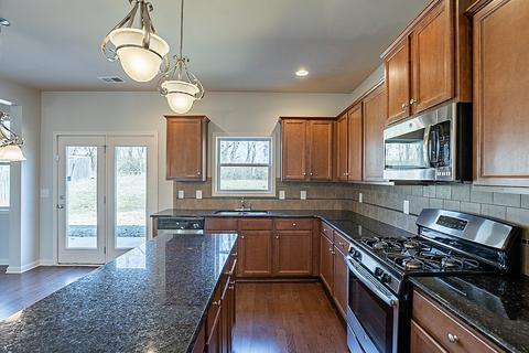 2004 Austin Dr, Spring Hill, TN 37174 photo 15