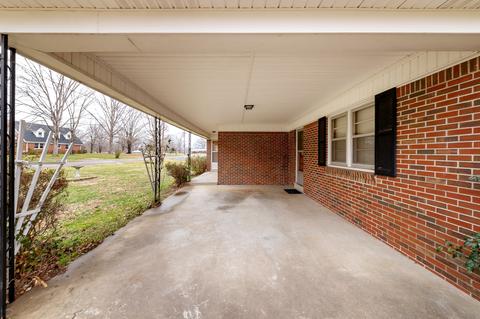 703 Hickory St, Centerville, TN 37033 photo 6