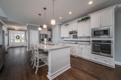 5705 Iverson Dr, Murfreesboro, TN 37127 photo 5