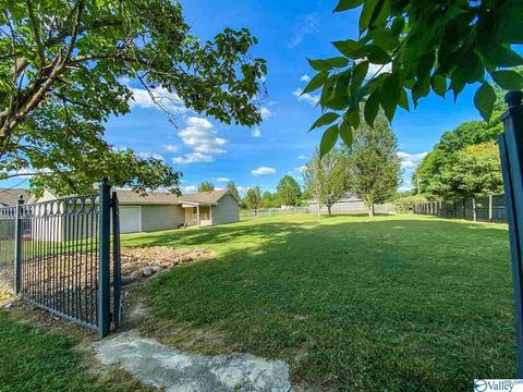 11 Samuel Ln, Loretto, TN 38469 photo 5