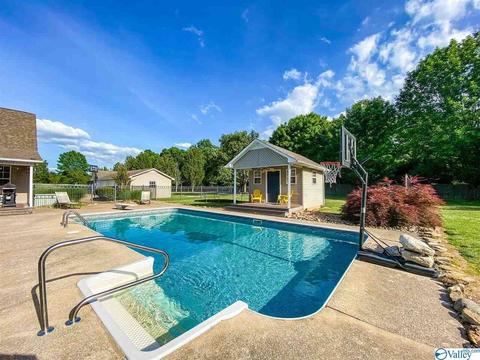 11 Samuel Ln, Loretto, TN 38469 photo 8
