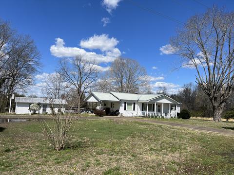413 Rascaltown Rd, Loretto, TN 38469 photo 2