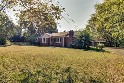 543 E Madison St, Pulaski, TN 38478 photo 5
