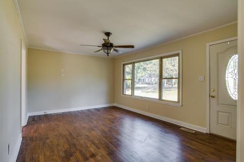 543 E Madison St, Pulaski, TN 38478 photo 10
