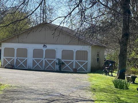 543 E Madison St, Pulaski, TN 38478 photo 9