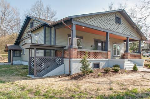 107 Spring St, Dickson, TN 37055 photo 2
