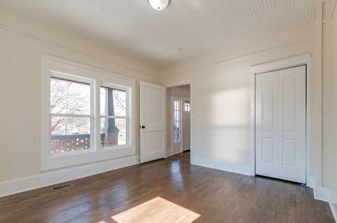 107 Spring St, Dickson, TN 37055 photo 8