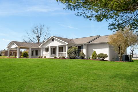 2165 Clara Mathis Rd, Spring Hill, TN 37174 photo 1
