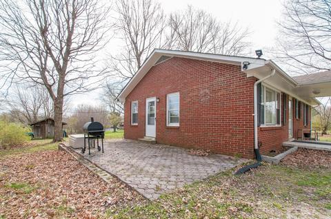 106 Mack St, Dickson, TN 37055 photo 4