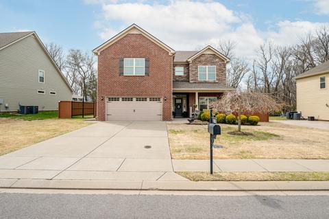 1525 Burrows Ave, Murfreesboro, TN 37129 photo 1