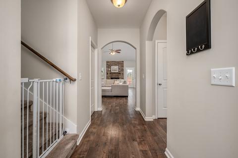 1525 Burrows Ave, Murfreesboro, TN 37129 photo 6