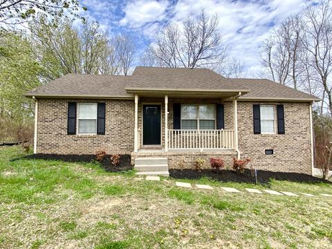 1111 Hillside Dr, Springfield, TN 37172 photo 1