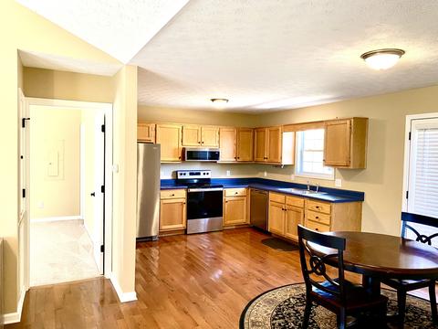 1111 Hillside Dr, Springfield, TN 37172 photo 7