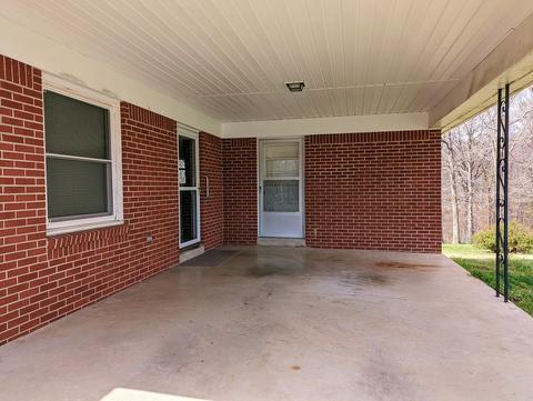 706 Hickory St, Centerville, TN 37033 photo 6