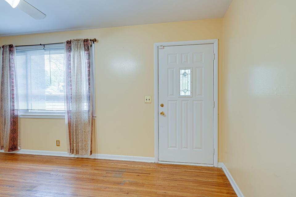  3943 Pheasant Dr, Nashville, TN 37218 photo 5