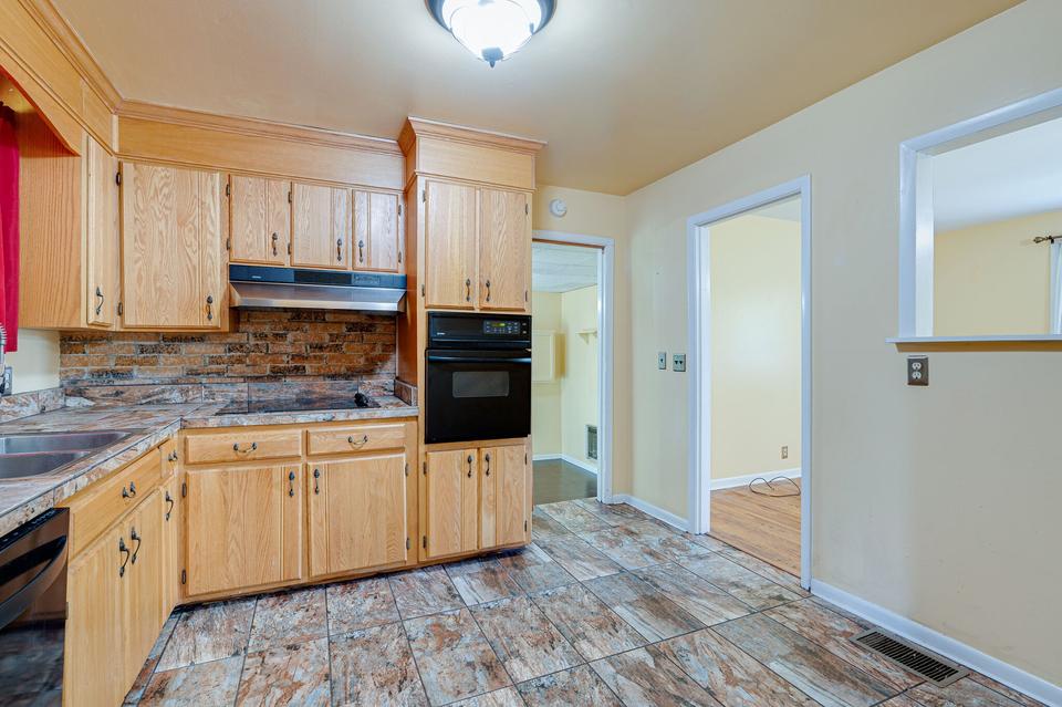  3943 Pheasant Dr, Nashville, TN 37218 photo 17