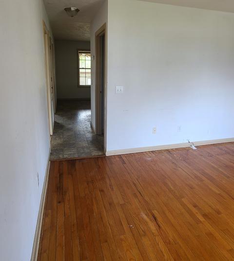 103 Cherry St, Centerville, TN 37033 photo 6