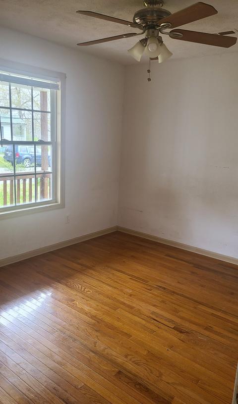 103 Cherry St, Centerville, TN 37033 photo 3
