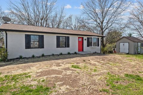 210 Marilyn Dr, Dickson, TN 37055 photo 2