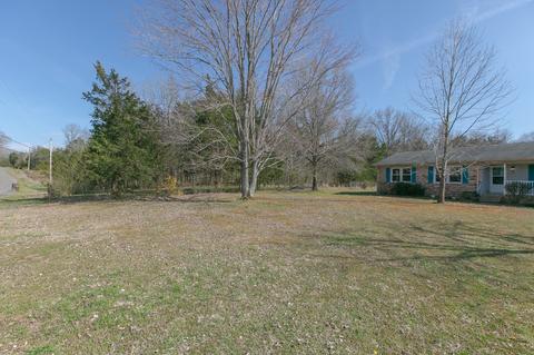 1676 Saddle Dr, Murfreesboro, TN 37130 photo 3