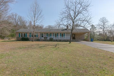 1676 Saddle Dr, Murfreesboro, TN 37130 photo 2