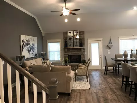 1467 Cotillion Dr, Murfreesboro, TN 37128 photo 2