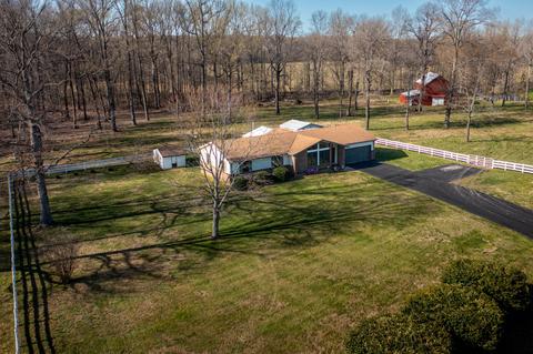 4828 Hyde Rd, Springfield, TN 37172 photo 2