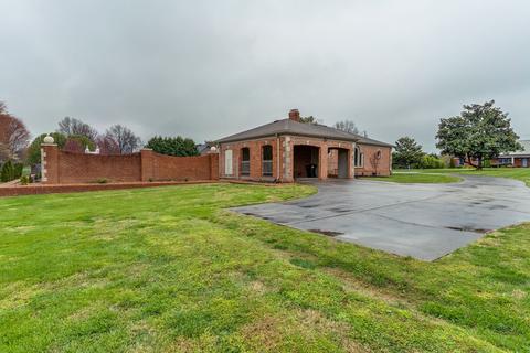 403 Fairway Trl, Springfield, TN 37172 photo 6