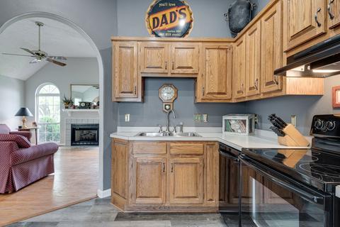 3944 Kedron Rd, Spring Hill, TN 37174 photo 12