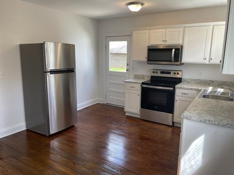 1108 E Vine St, Murfreesboro, TN 37130 photo 8
