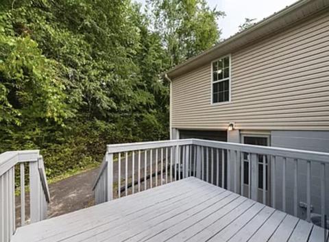107 Batey Cir, Dickson, TN 37055 photo 21