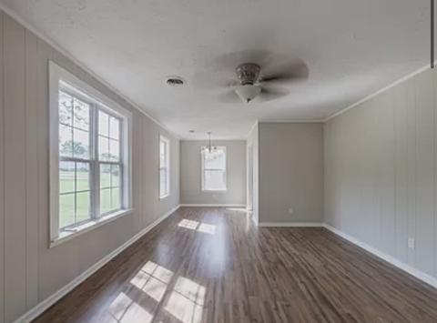 107 Batey Cir, Dickson, TN 37055 photo 5