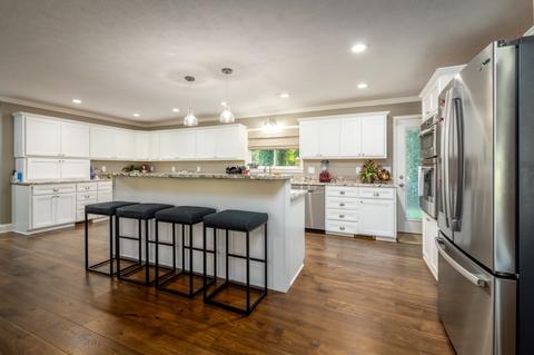 334 E Main St, Parsons, TN 38363 photo 8