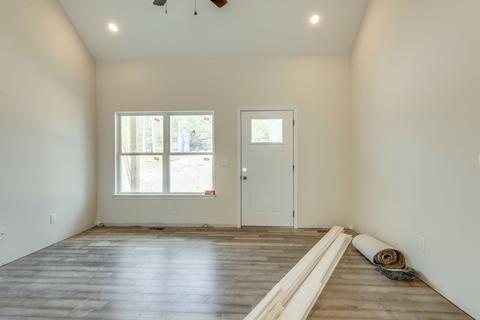 111 W Dell Rd, Dickson, TN 37055 photo 7