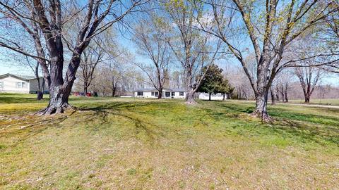 8475 Mulberry Rd, Baxter, TN 38544 photo 2