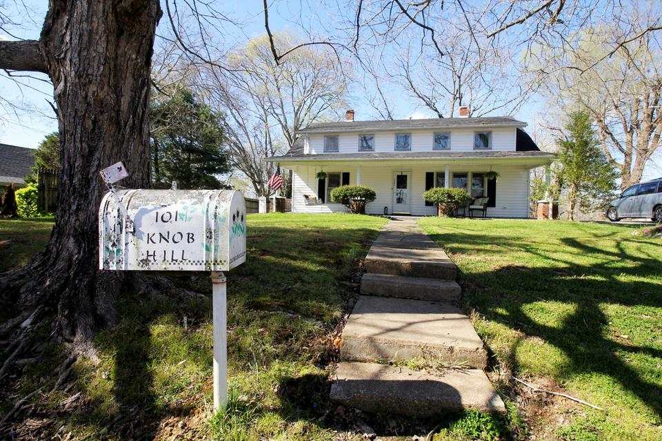 101 Knob Hill Rd, Dover, TN 37058 34 Photos MLS 2374204 Movoto