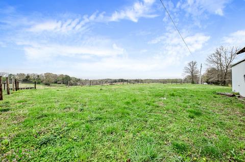 2923 Oak Grove Rd, Walling, TN 38587 photo 15