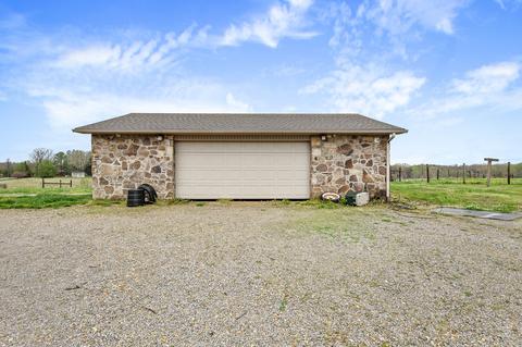 2923 Oak Grove Rd, Walling, TN 38587 photo 9