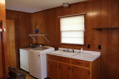 239 Mill St, Viola, TN 37394 photo 7